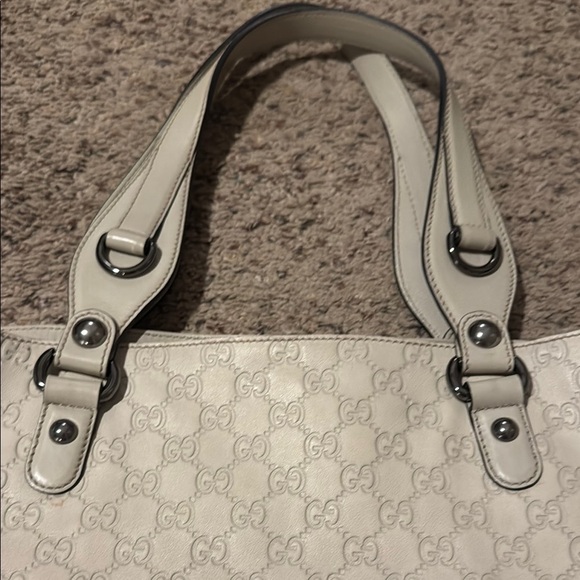 Gucci Beige Monogram Tote Bag - Guaranteed Authenticity - Picture 6 of 8